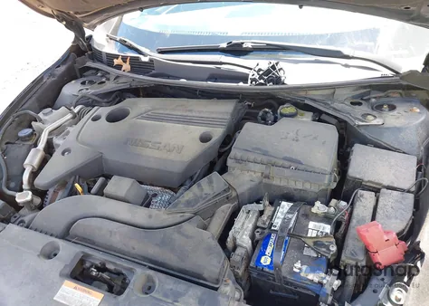 2016 Nissan Altima 2.5/2.5 S/2.5 Sl/2.5 Sr/2.5 Sv из США, поврежденный, VIN 1N4AL3AP1GC169614